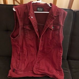 Red/burgundy Rude vest